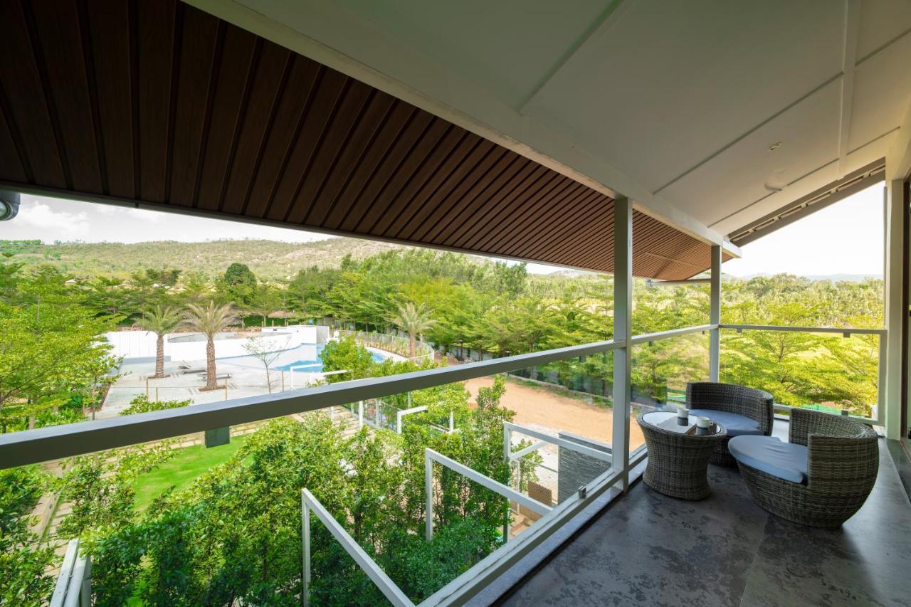 Chikmagalūr Global Village Luxury Resorts מראה חיצוני תמונה